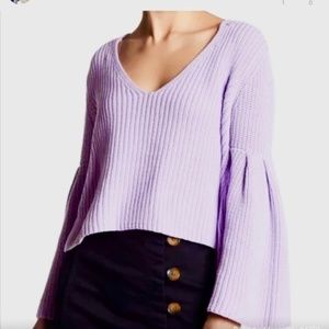 Free People Damsel Cable Knit Cropped Bell Sleeve V-neck Lavender Sweater Sz M